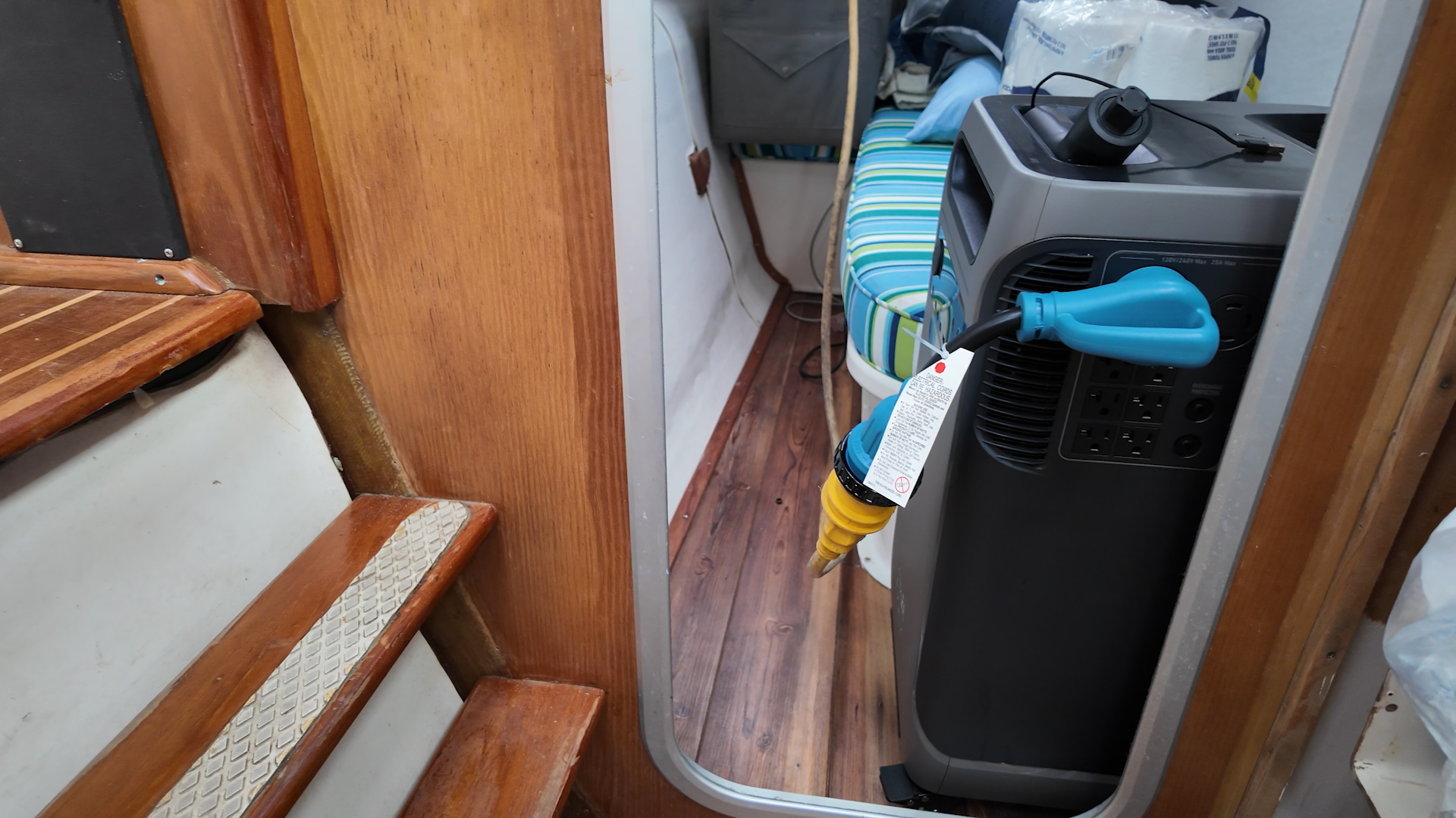 YouTube video: Anker SOLIX F3800 overnight testing trial - June 7, 2025